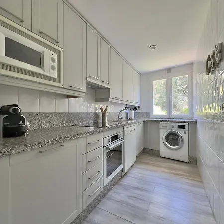 Διαμέρισμα Real 360 *